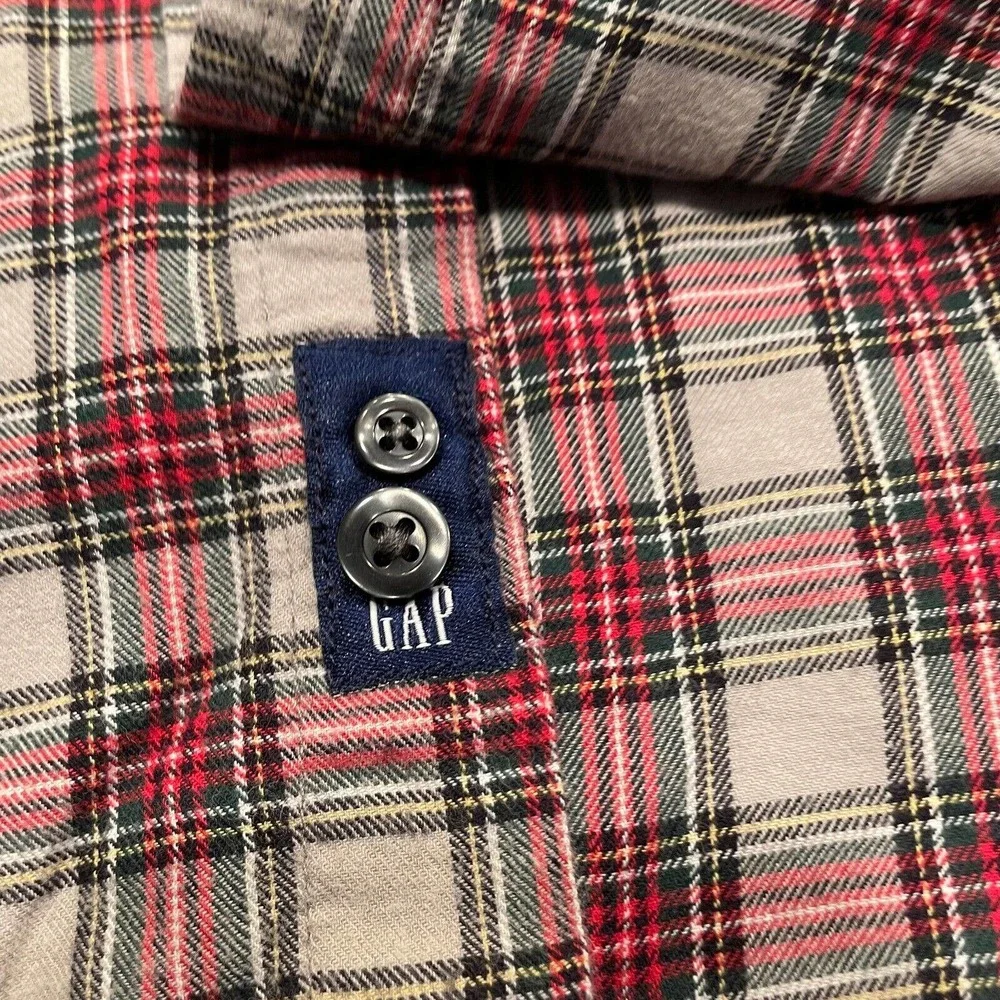 Gap Kids Size XXL Boys Flannel Button Up Shirt Red Gray Plaid Long Sleeve‎